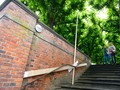 Treppenaufgang im Großen Garten mit Holz-Element